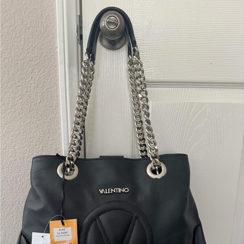 Brand new beautiful high quality Valentino purse